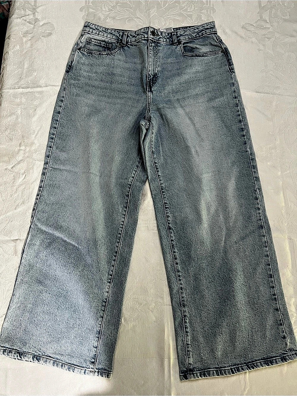 Time and Tru Wide Leg Jeans Women's Size 18 NWT